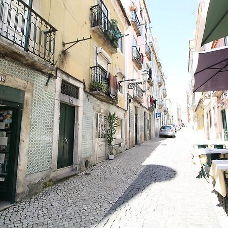 Bairro Alto In A Polaroid - Party In Lisbon Lägenhet Exteriör bild